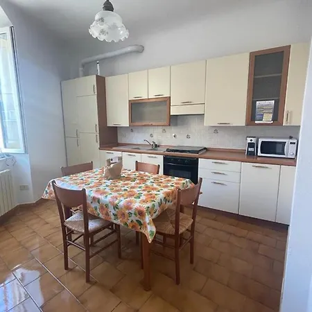 Casa Sassolina Lerici
