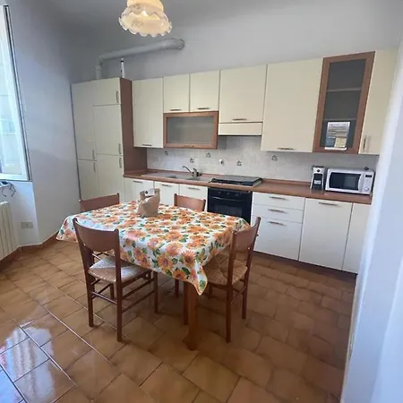 Casa Sassolina 公寓 莱里奇